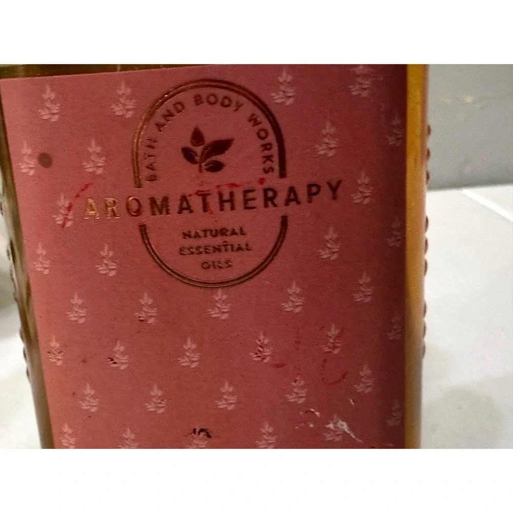 Bath & Body Works Aromatherapy COMFORT Vanilla Patchouli Body Wash Foam Bath